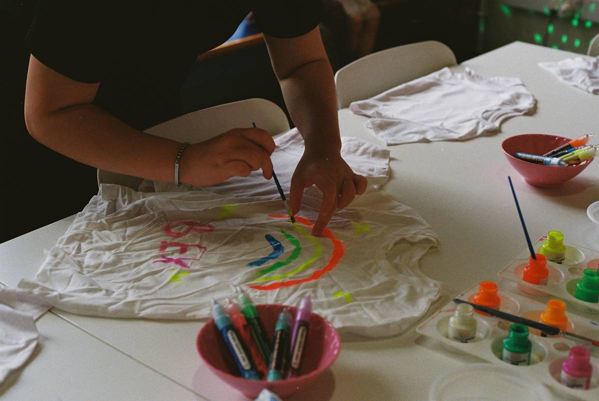Screen Printing T Shirts DIY: 7 Proven Tips to Avoid Frustrating Mistakes